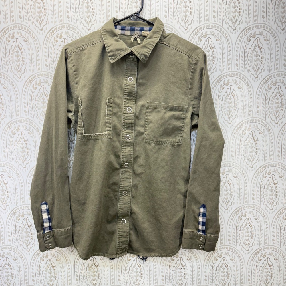 Gilded G by BKE Shirt Womens M Olive Green Lattice Back Gingham Studded Utility